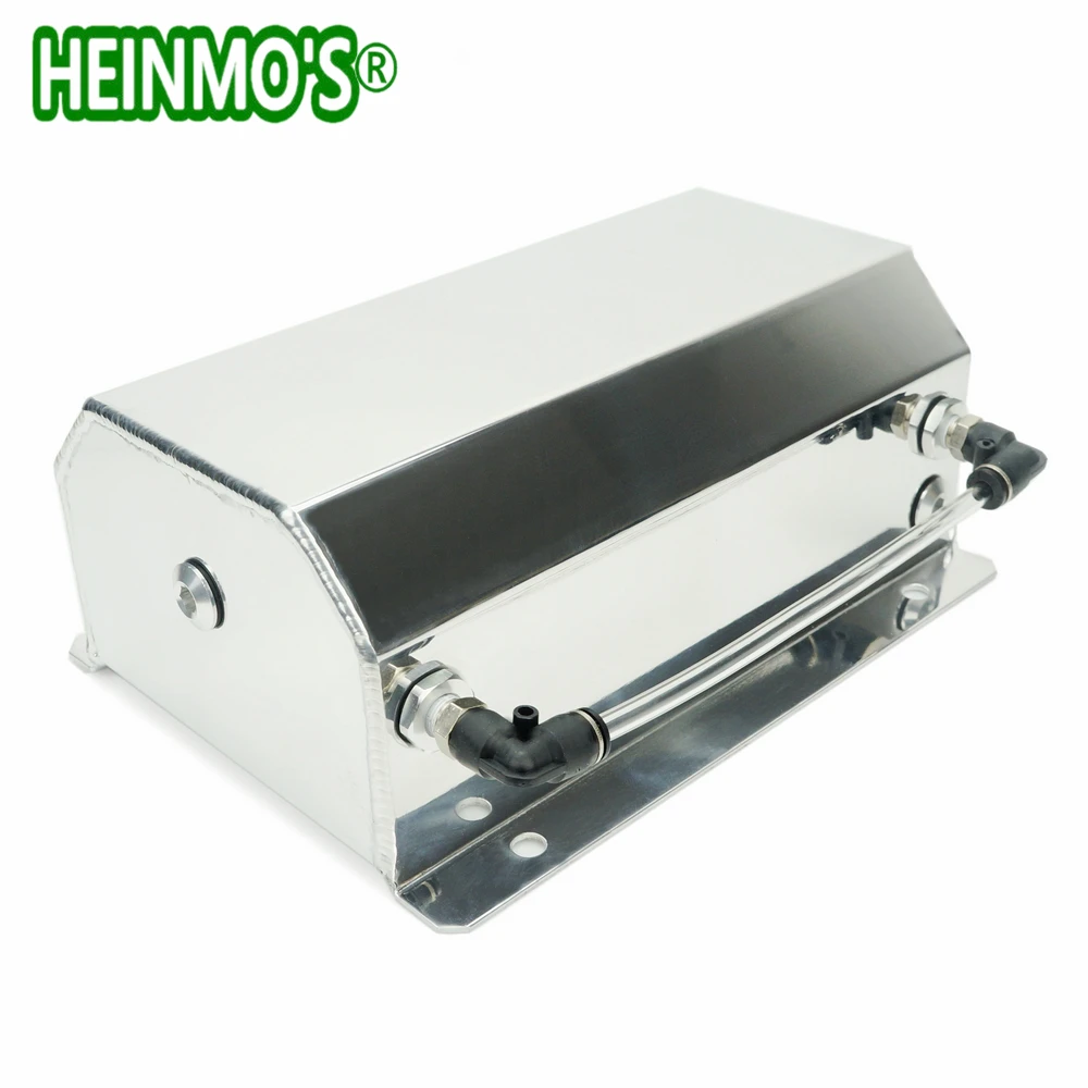 Полированный линейный резервуар радиатора объемом 2 л может быть заглушка