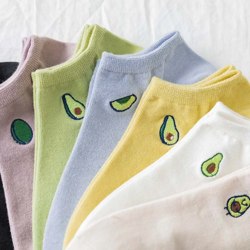 

Handmade Embroidery Avocado Funny Socks Harajuku Fruit Cute Socks Women Divertidos Creative Kawaii Crew Sokken Chaussette Femme