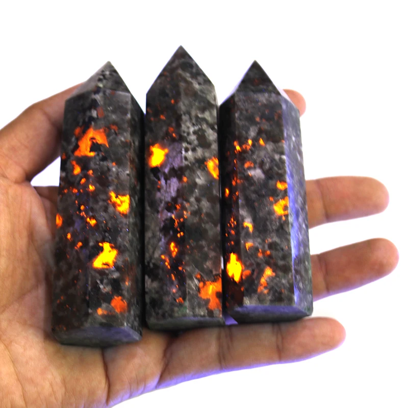 

1 шт. натуральный светящийся камень башня исцеляющая кристальная точка