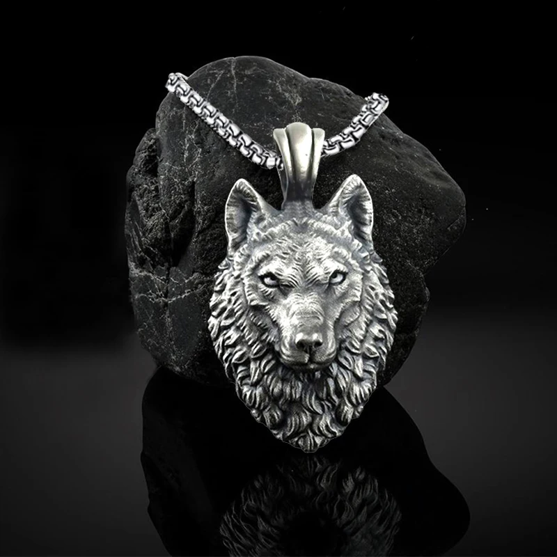 

Men's Fashion Hip-Hop Wolf Head Retro Necklace Animal Pendant With 60 CM Stainless Steel Chain For Male Women Jewelry Gifts