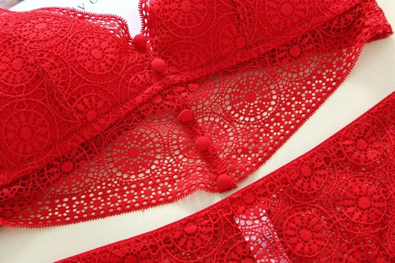 

HONVIEY New Sexy Lingerie Set Underwear Women Set Deep V Push Up Bra Set BlackLace Confortable Bralette with Wirefree Intimates