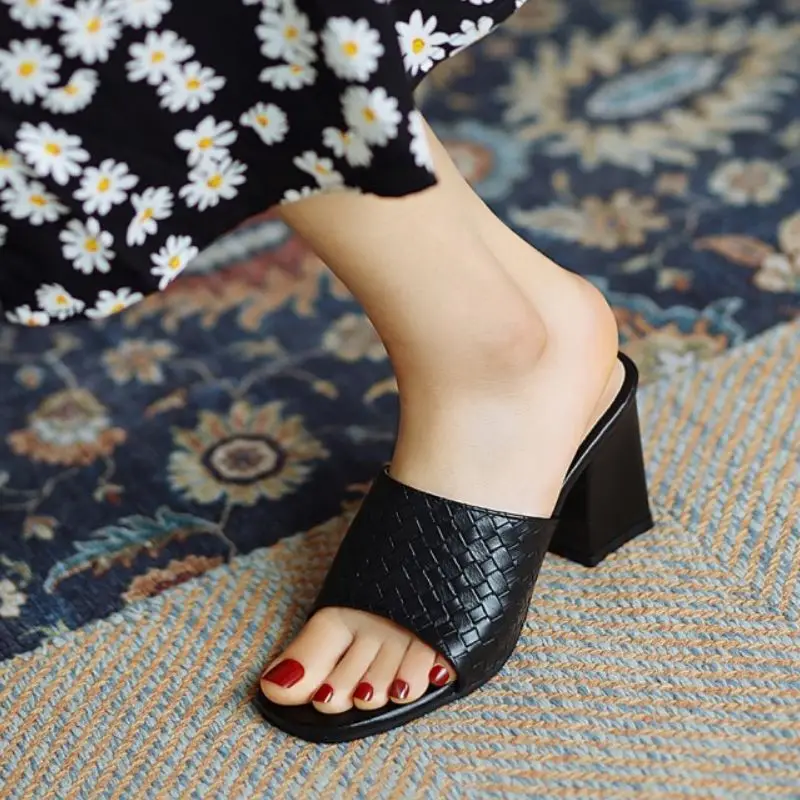 

Taoffen Size 32-48 New Women Fashion Slippers Concise Thick High Heels Slip On Solid Color Summer Fashion Ladies Footwear