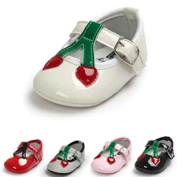 

Newborn Ballet Princess shoes Heart-shaped Pu Leather Baby shoes First Walkers Crib girls Mary jane Infant Baby moccasins Shoes