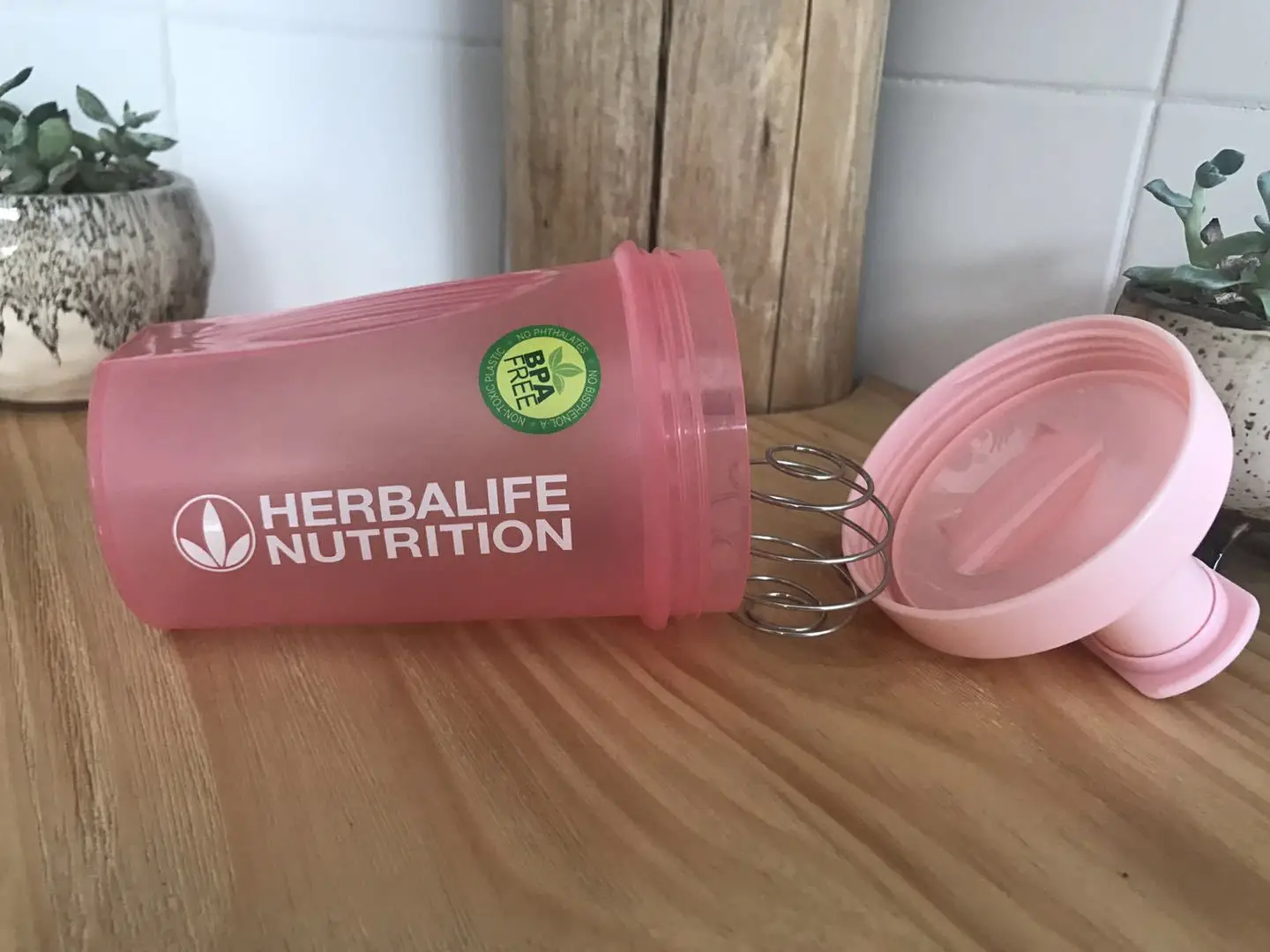 Высокий набор-Herbalife шатающийся стакан пункт молочного встряхивания Протеиновой порошковой чашки с мячом УФ печати смешивая чашка