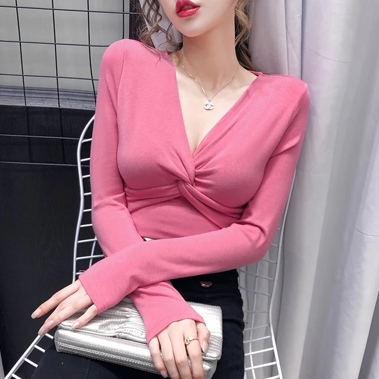 Футболка женская хлопковая эластичная с длинным рукавом и V-образным вырезом |