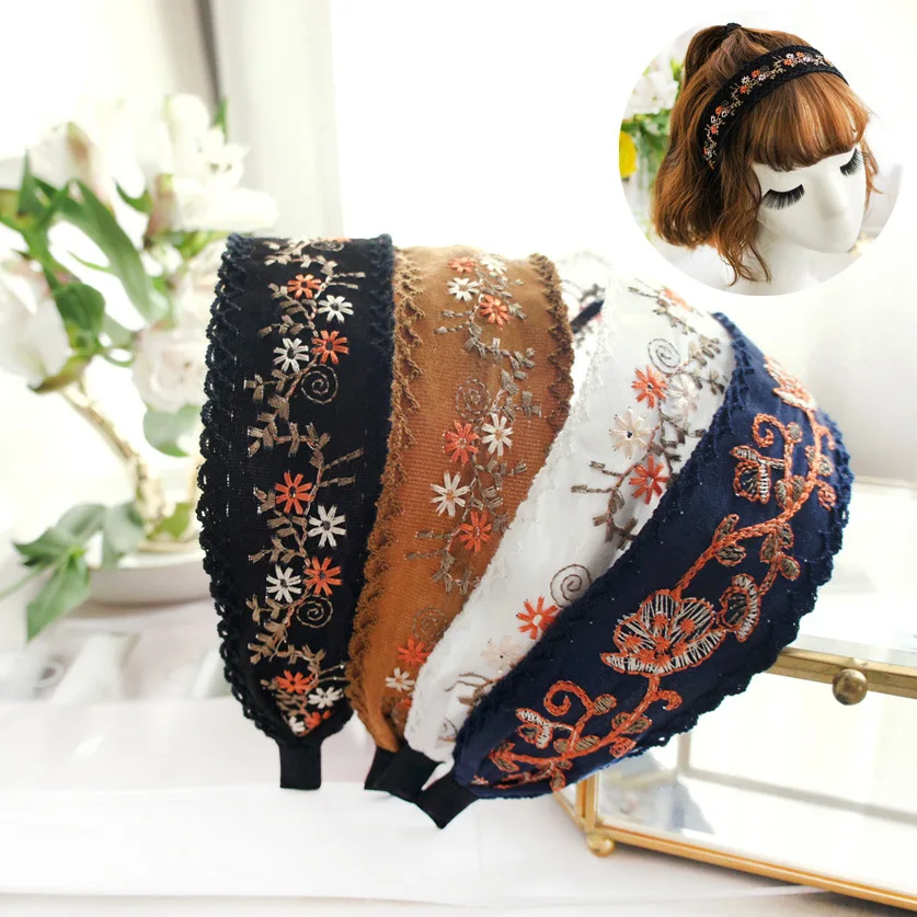 

Korea Bright Silk Wide Side Embroidery Hairbands Sequi Hair Accessories Hairband for Girls Flower Crown Headbands for Women
