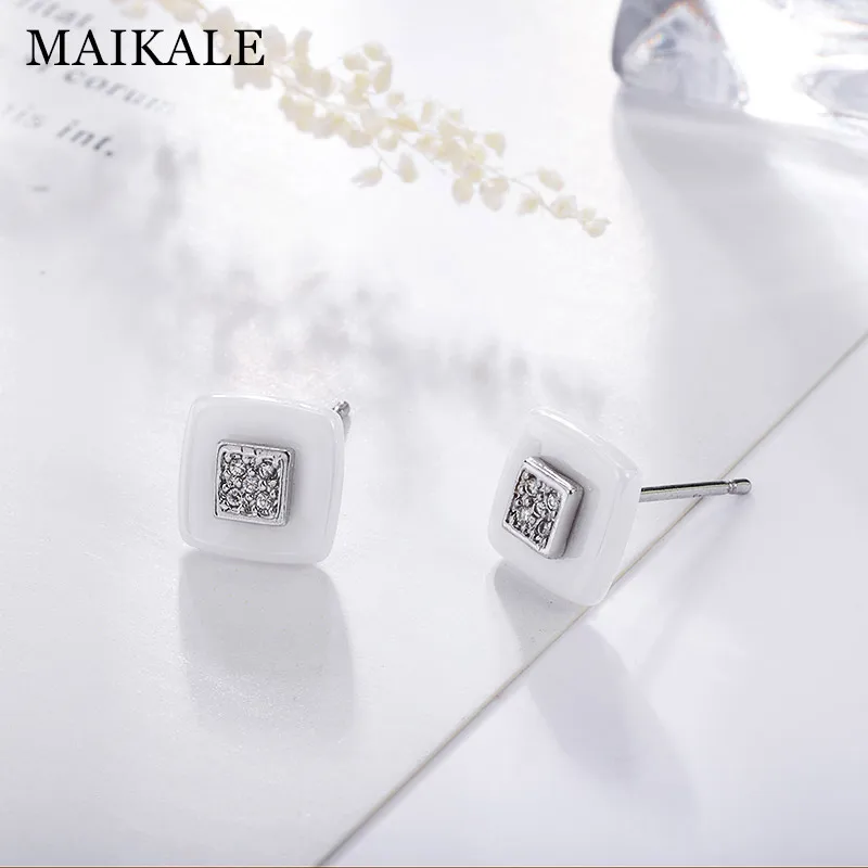 MAIKALE, классические квадратные серьги-гвоздики, керамические, AAA, кубический цирконий, золотой, серебряный цвет, простые корейские серьги для женщин, отправка друзьям