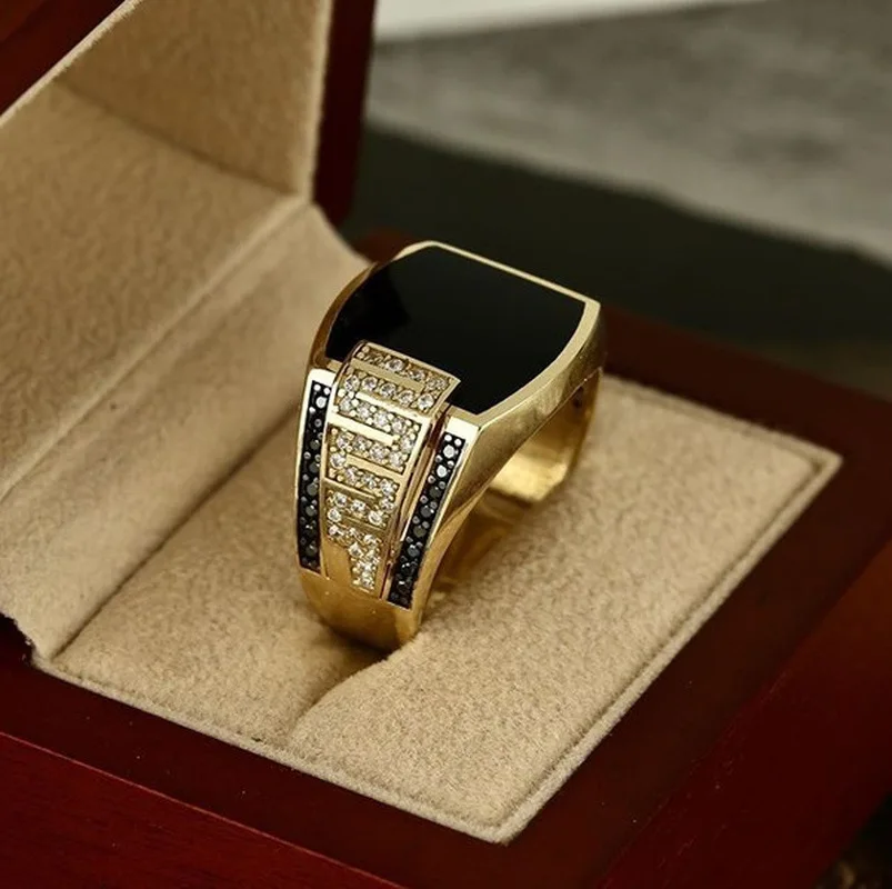 

Simple Titanium Black Full Of Gems Ring Gifts Creative Fashion Hip Hop 2020 Ring Fashion Men's Party Personality Accessories
