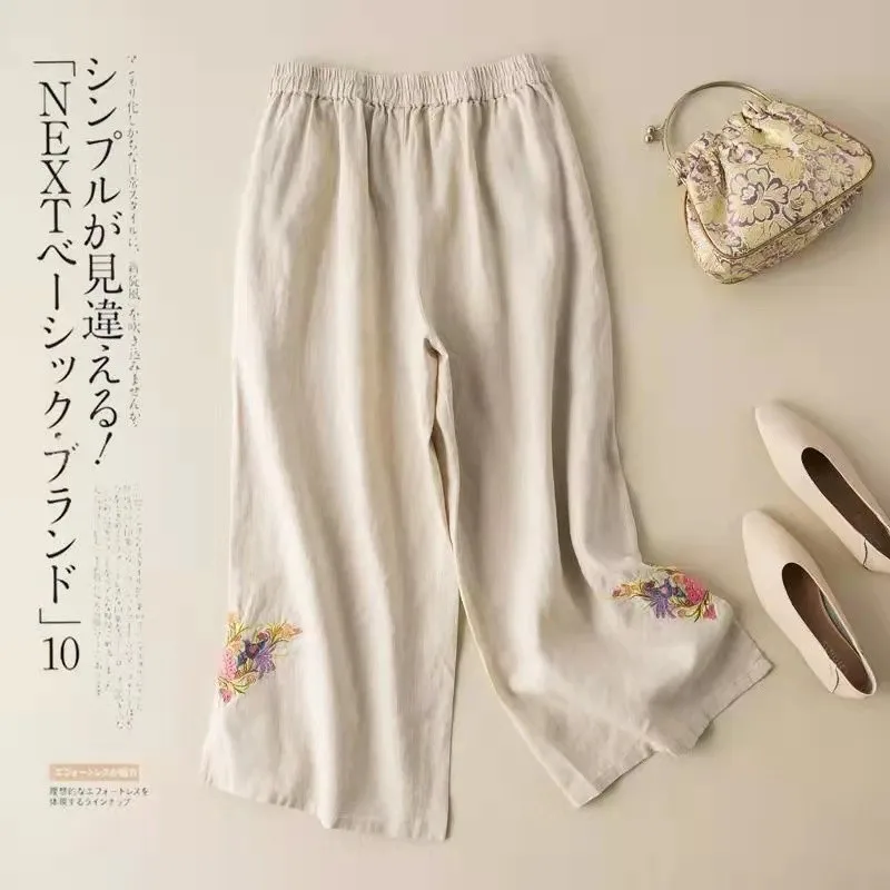 

Женские свободные брюки до щиколотки, повседневные широкие брюки из хлопка и льна с цветочной вышивкой и эластичным поясом, модель P23 в Коре...