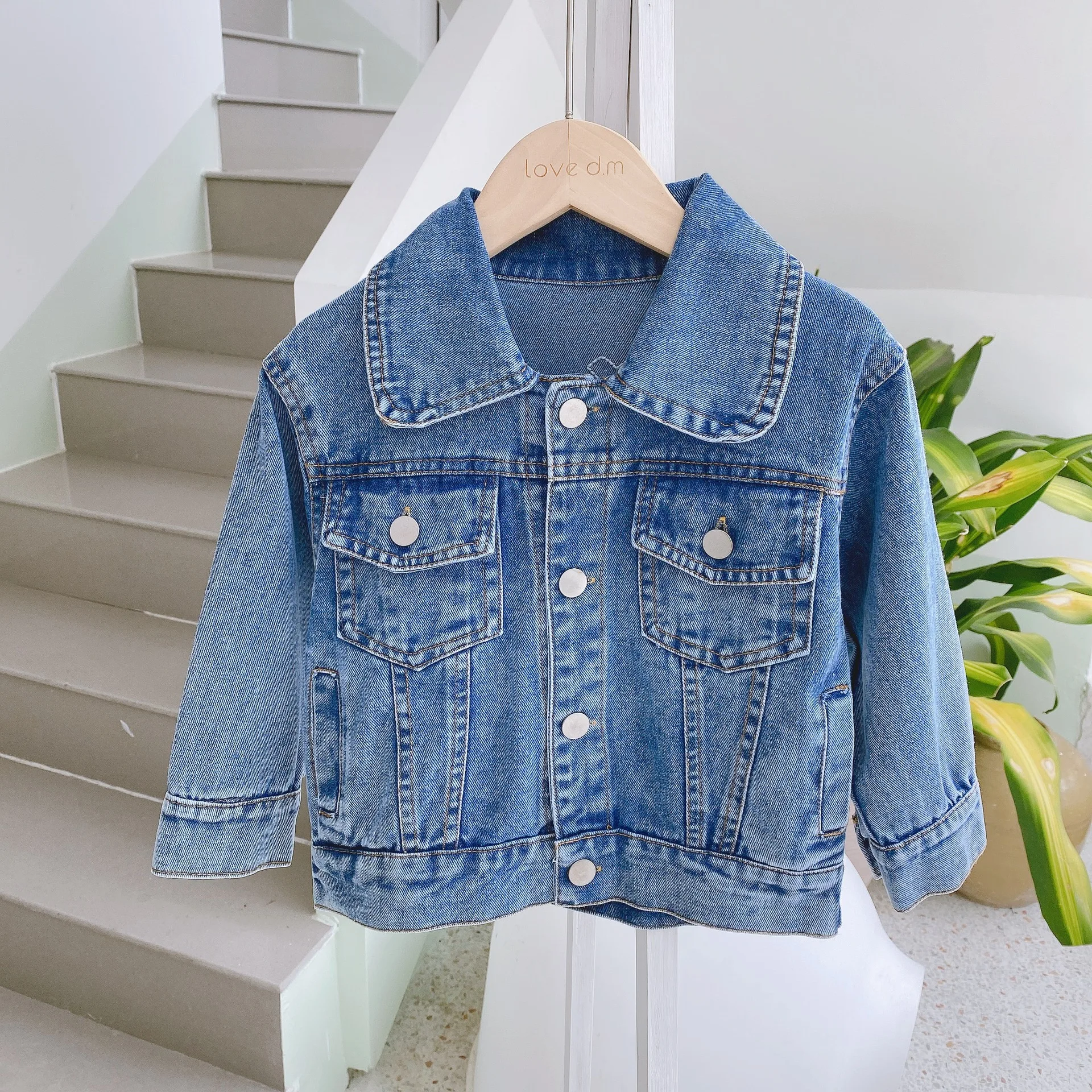

Children Denim Jacket Coat 2021 New Spring Autumn Kids Fashion lovely Outerwear Boys Girls embroidery letter Jeans Coat For 1-7t