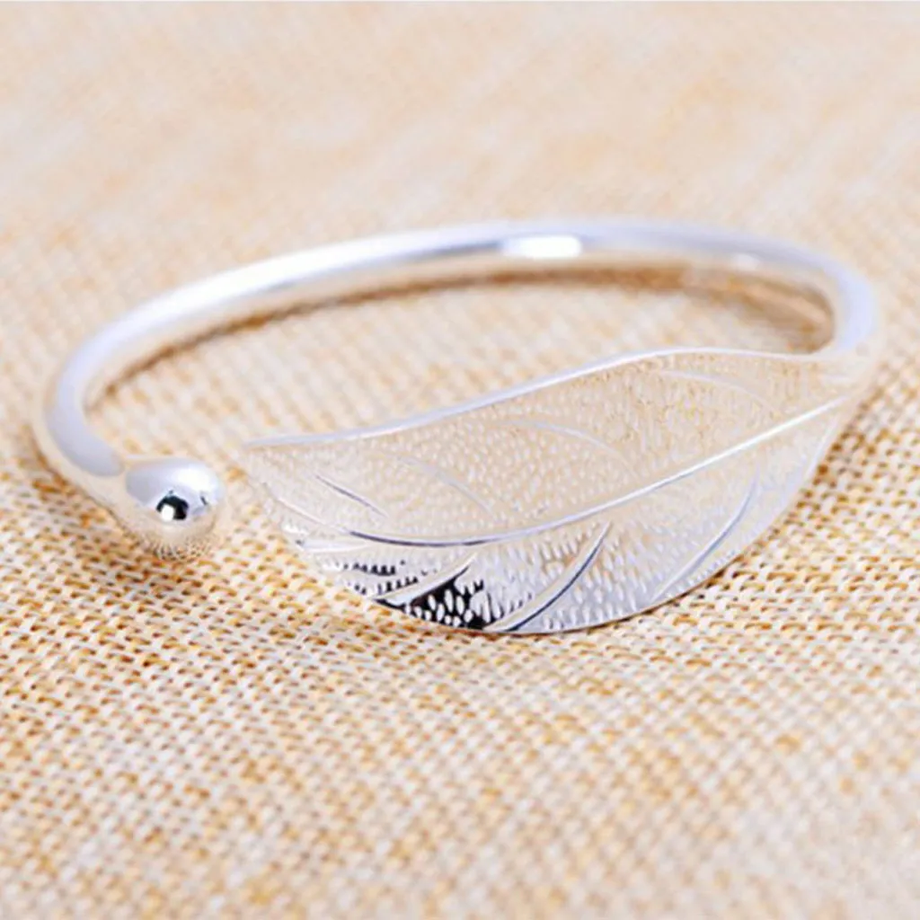 

2021 New Fashion Bangles Leaves Jewelry Silver Color Womens Charm Bangle Bracelet For Gift cuff bracelets