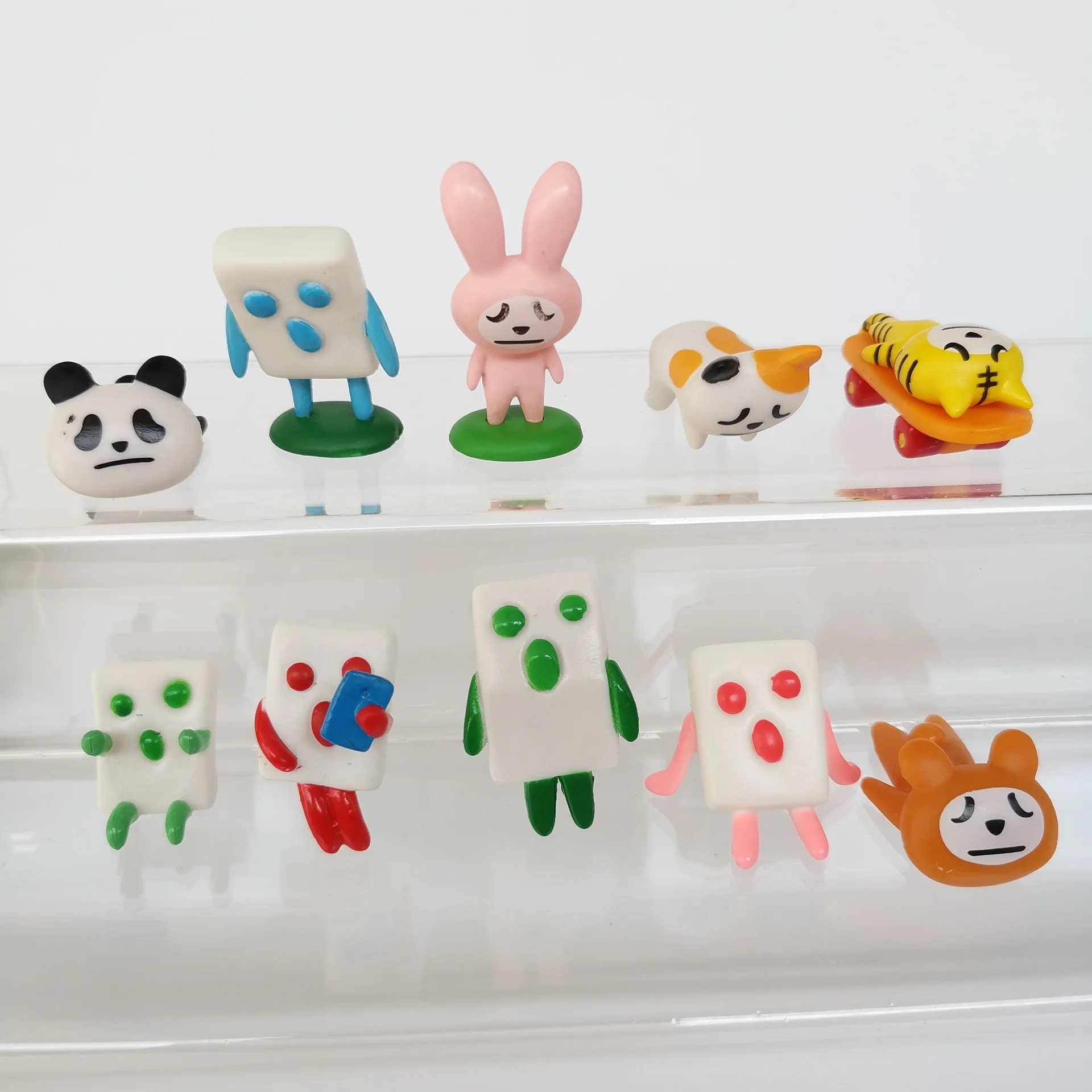 

50pcs/lot Cartoon Little Cute Animals Panda Rabbit Cat Kids Toy 2.5-3cm
