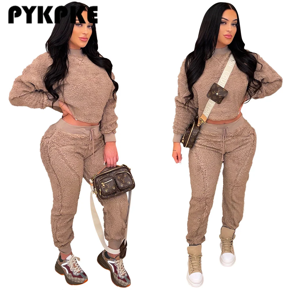 

Plush Two Piece Set Women Long Sleeve Pullover Tops and Pants Matching Set Winter Fashion Sport Outfits