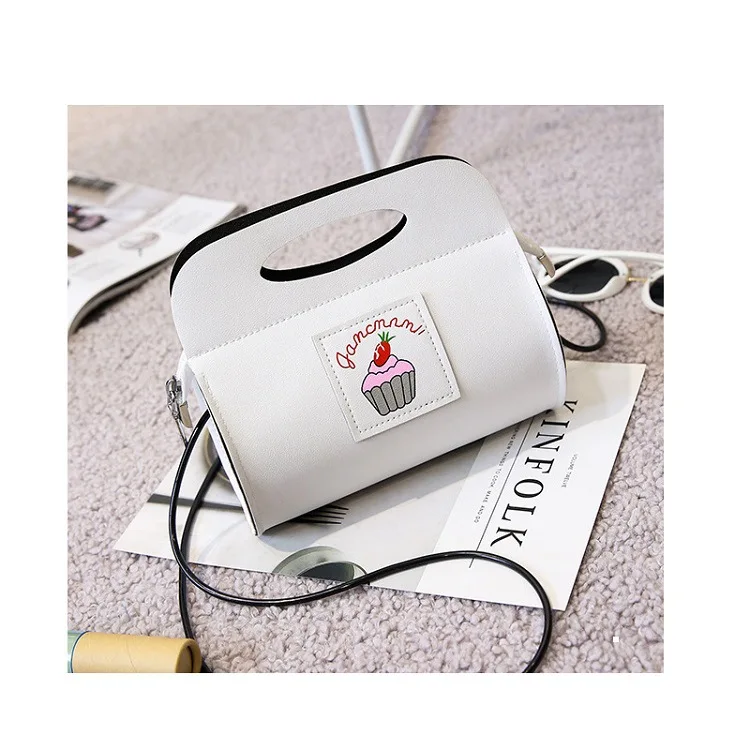 

New cute cartoon lady ice cream cake mini bag PU leather small chain clutch bag Messenger bag girl shoulder messenger bag cake