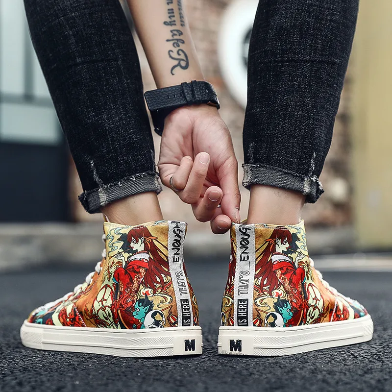 2020 Fashion Cartoon Painting High Skateboard Shoes Men Satin Breathable High top Sneakers Men Sport Shoes zapatillas de deporte