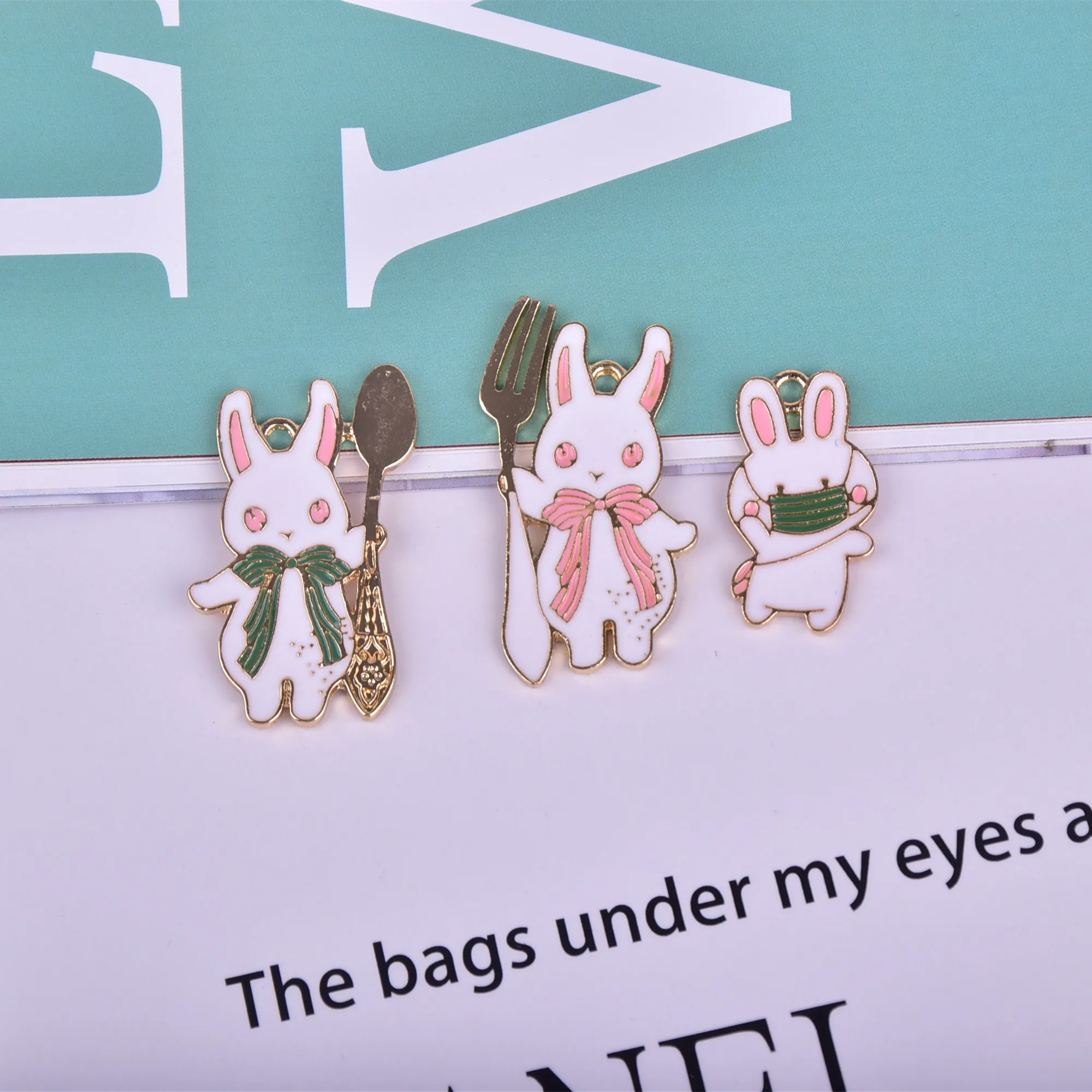 

10pcs Cute Rabbit Enamel Charms Metal Pendant for DIY Jewelry Making