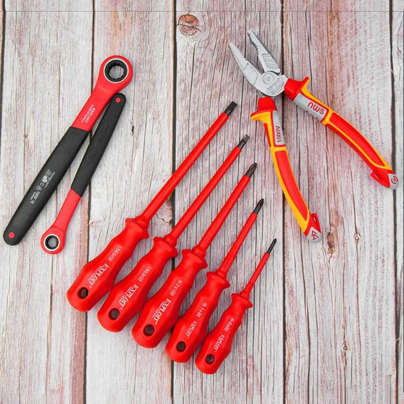 1000V Insulated Slotted / Phillips Screwdriver Electrician Labor-saving Manual | Обустройство дома