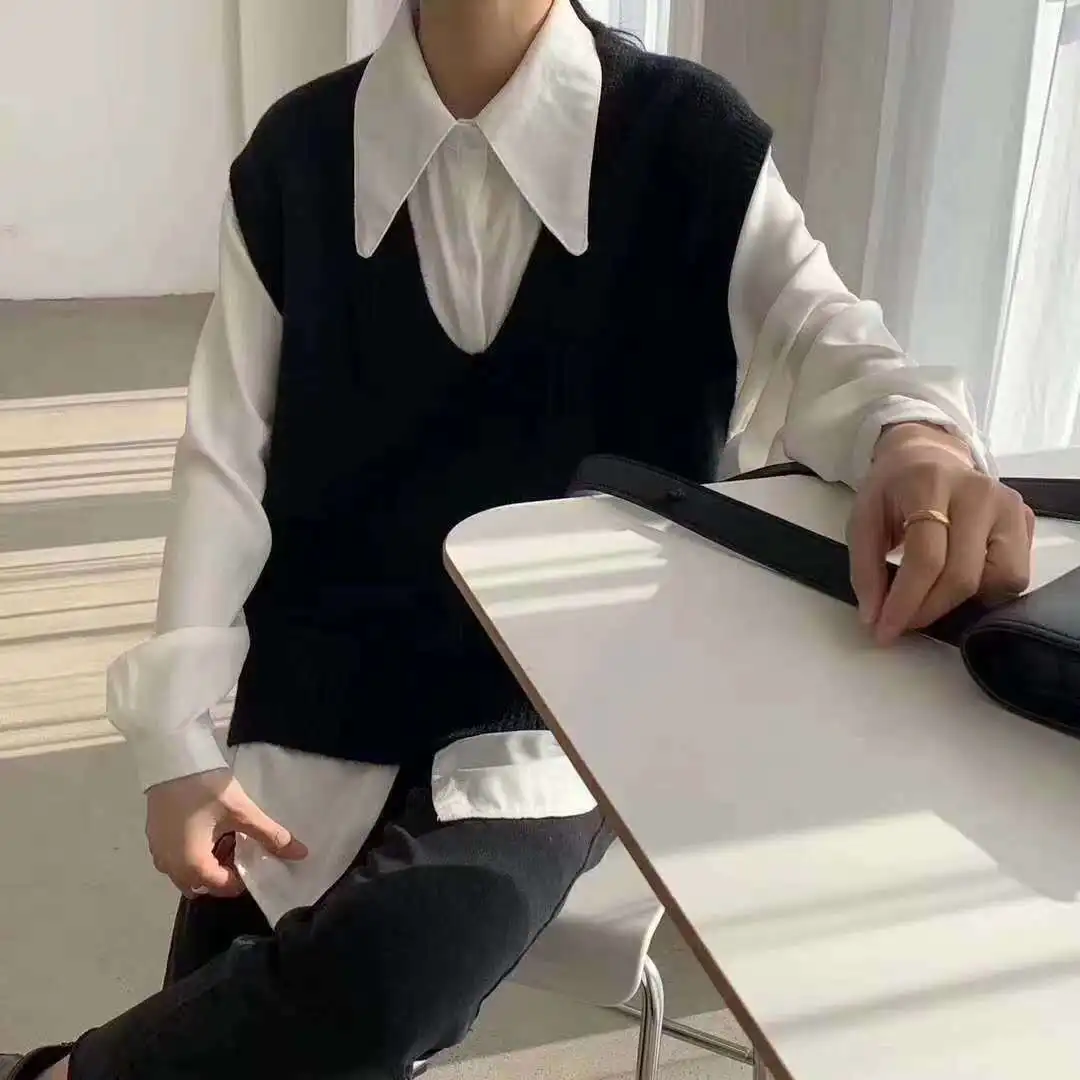 

Autumn New Knitted Vest For Women Sweater Vest V Neck Sweater Women Sleeveless Knitted