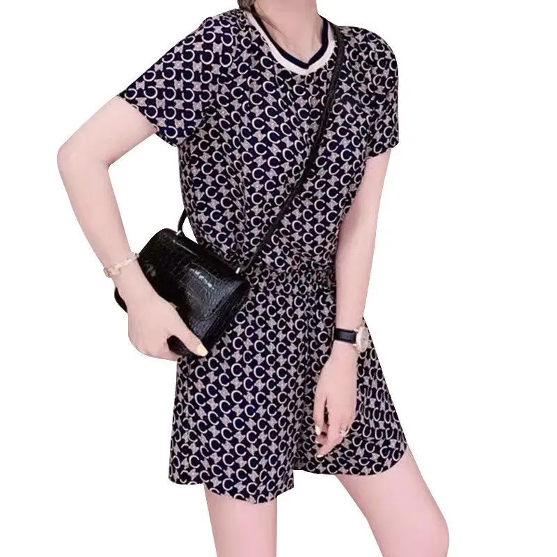 

2021 Luxury Shorts , High Waist, Wide Leg , Summer New Style, Fashion , Leisure Two - Piece Suit