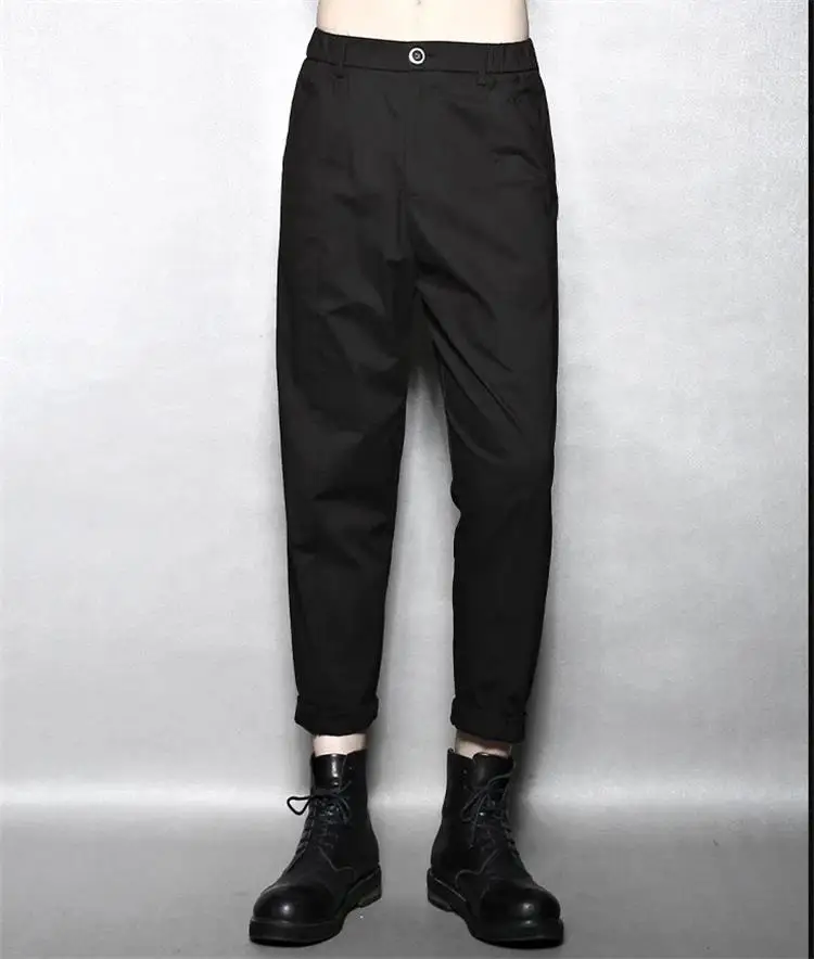 

Hong Kong Men's Slim Fit Pants Three-Dimensional Cutting And Sewing Loose Conical Hougong Pants Nine Foot Casual Pants