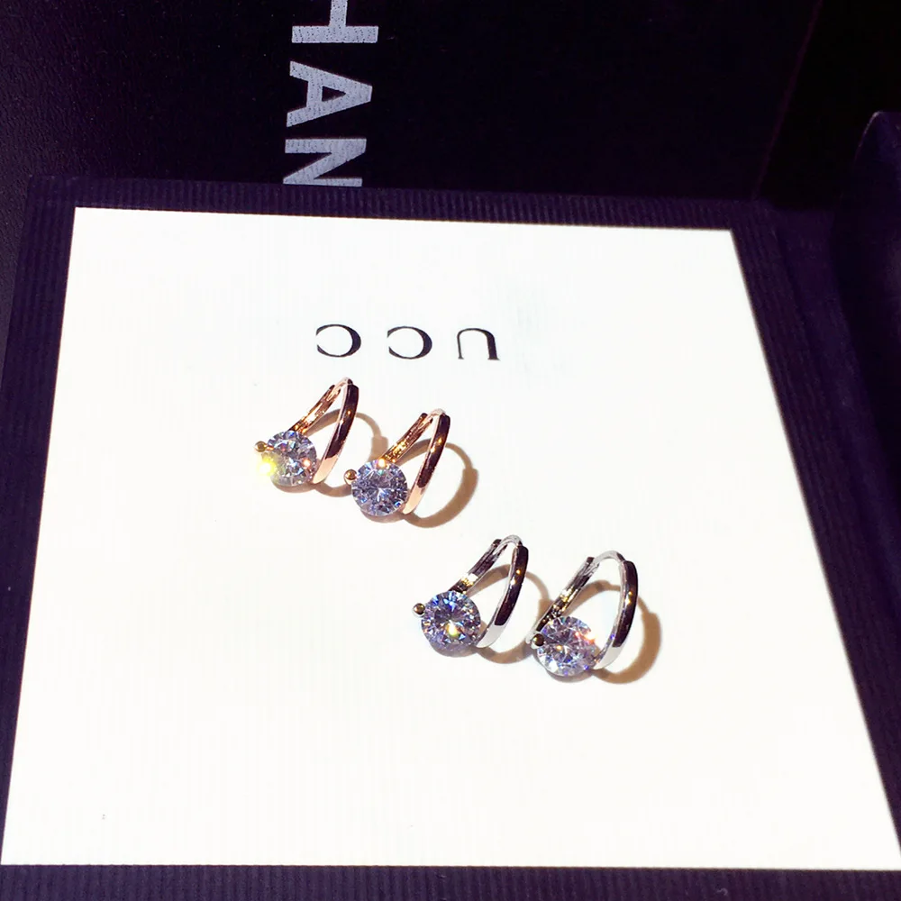 

Earrings Women's S925 Silver Needles New Fashion Design Earrings Flash Inlaid Rhinestone Simple Temperament Joker Jewelry Gift