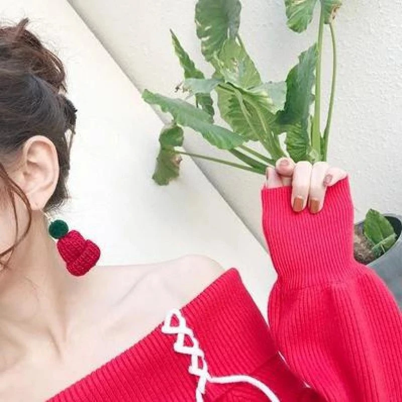 Серьги-подвески в виде рождественской шапки темпераментные длинные