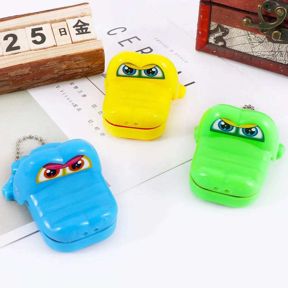 1 PC Baby Toys New Fashion Small Size Crocodile Mouth Dentist Bite Finger Game Funny Gags Novelty Toys For Kids Play Fun