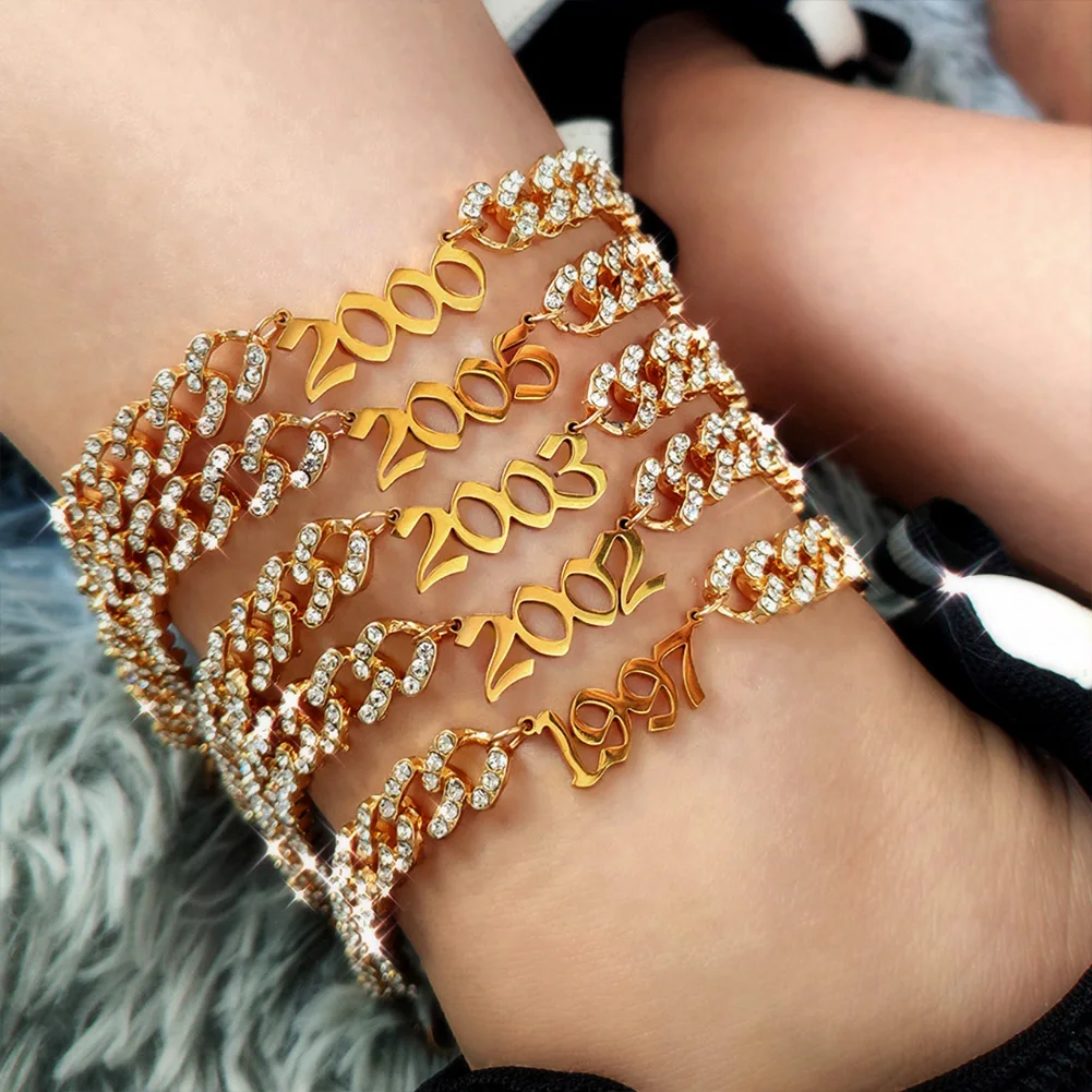 Браслет на ногу женский из кубинской цепи с цифрами 1996-2005