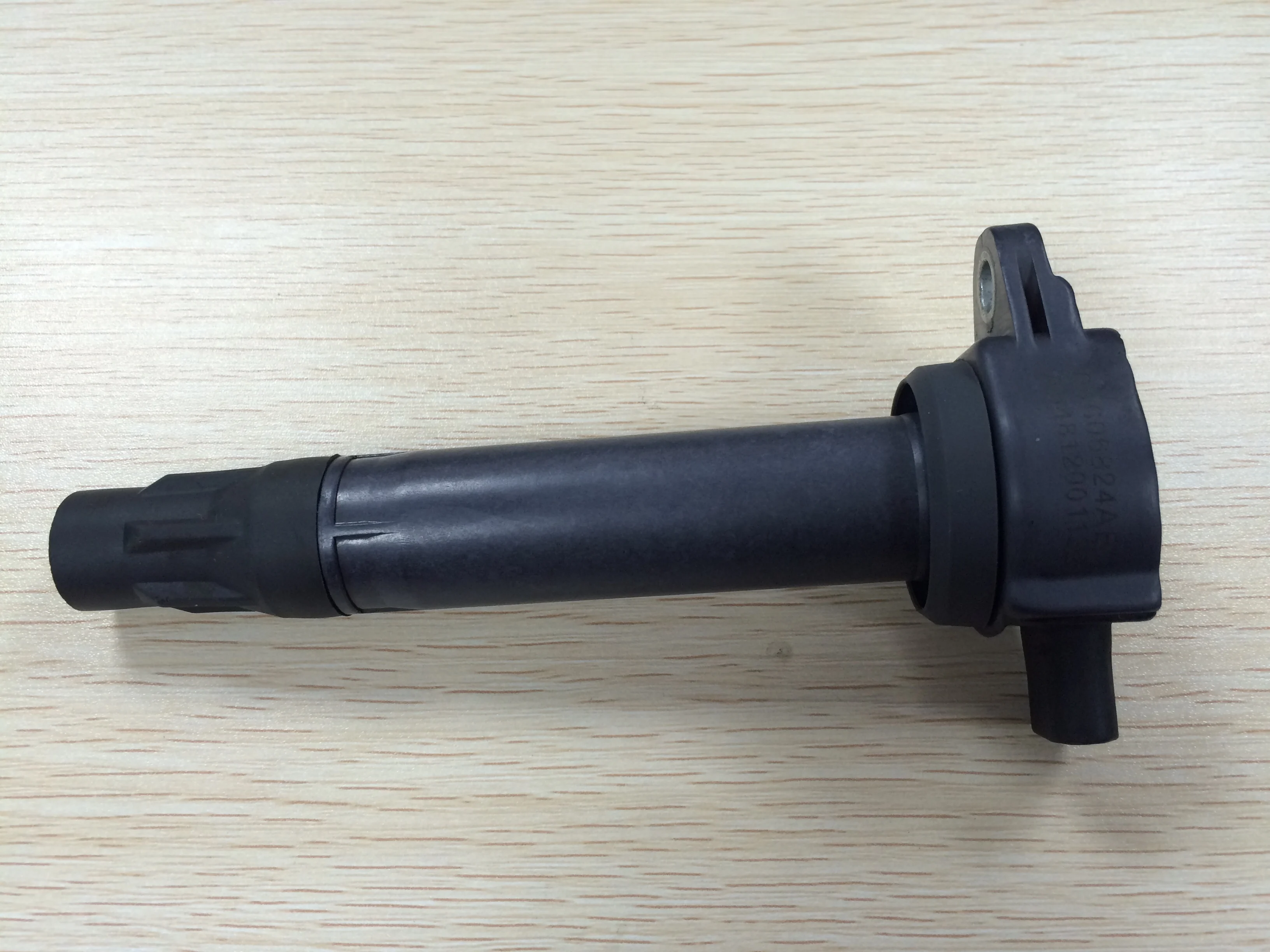 

Genuine Ignition Coil 4606824AC 4606824AB UF557 For Chrysler 200 Sebring, Dodge Avenger, Caliber,