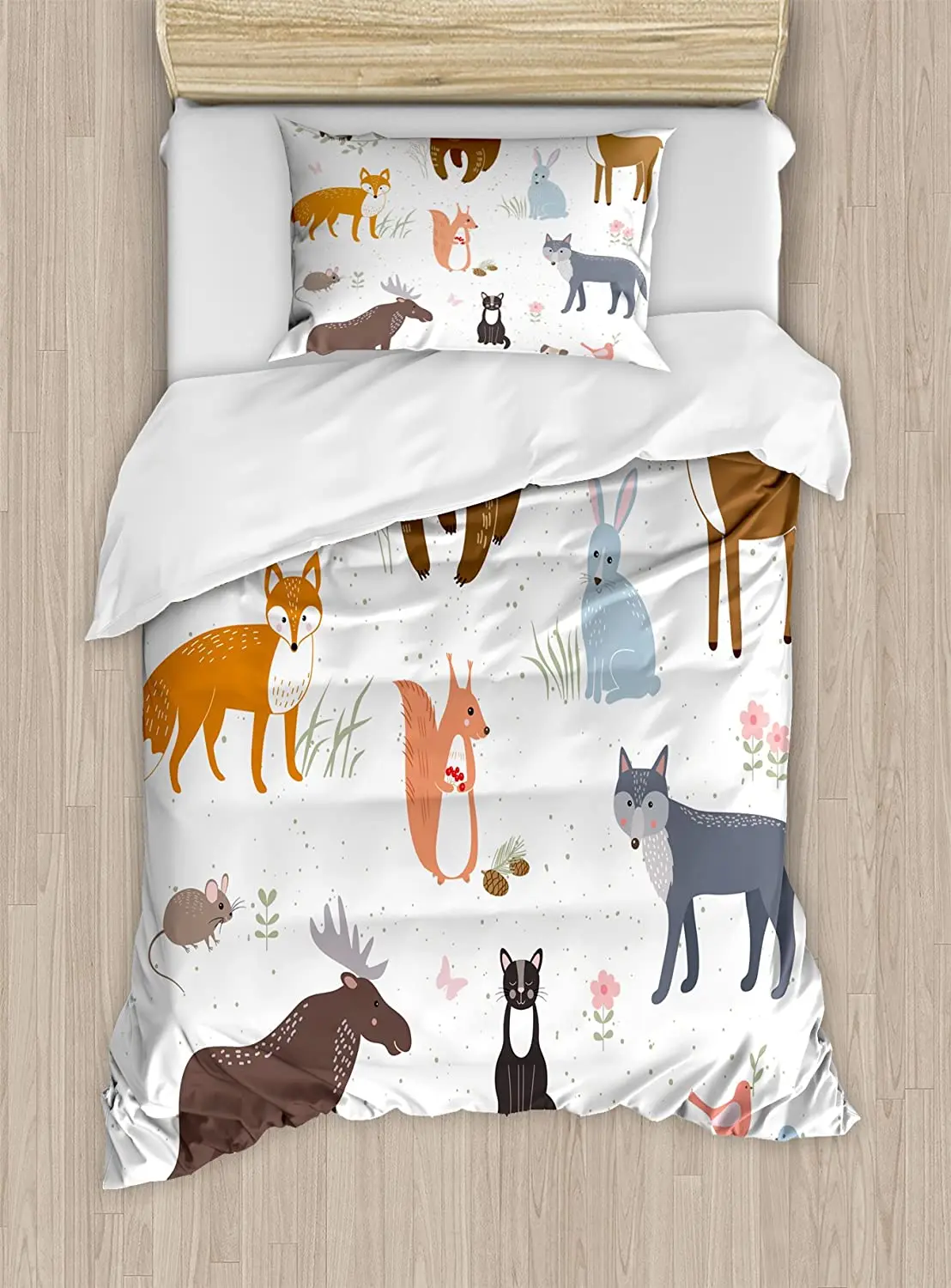 

Ambesonne Cabin Duvet Cover Set, Animals in The Springtime Meadow Childish Woodland Fauna Kids Baby Room Nursery