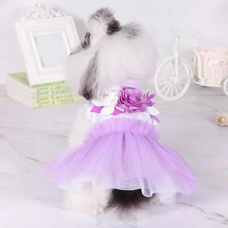 Тюлевое платье для собак кружевное с бантом одежда маленьких свадебное