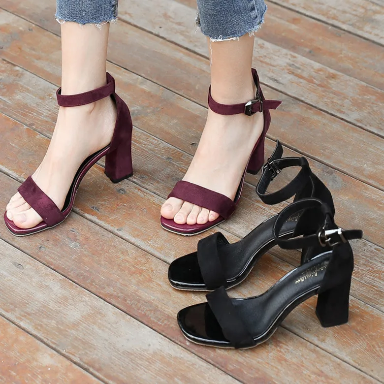 

Sandal girl summer 2021 new thick-heeled Black Student open-toed buckle Roman high heel girl