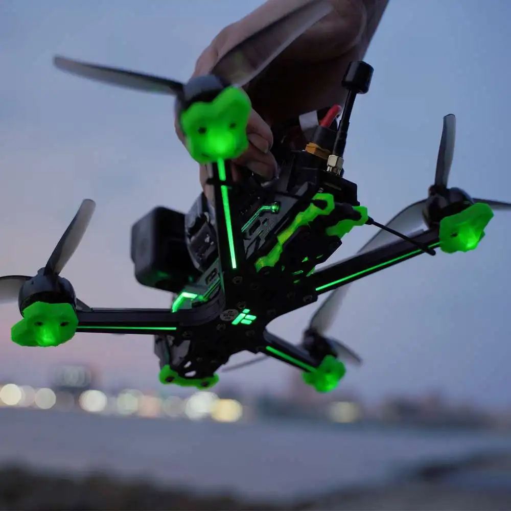 

iFlight Nazgul Evoque F5X/F5D 4S 6S Analog 5.8GHz 600mW Mini VTX SucceX-E Mini 45A ESC RC Drone FPV Racing Quadcopter PNP/BNF