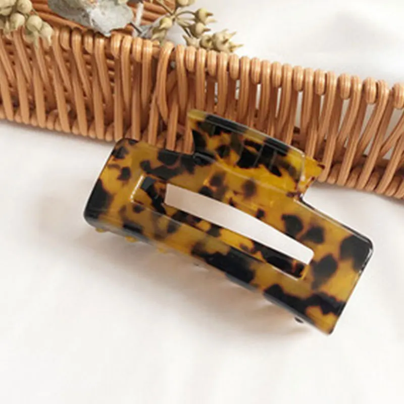 

2021 Hair Accessories Elegant Women Large Hair Claws Crab Rectangle Acrylic Resin Acetate Leopard Print Geometric Hairpins
