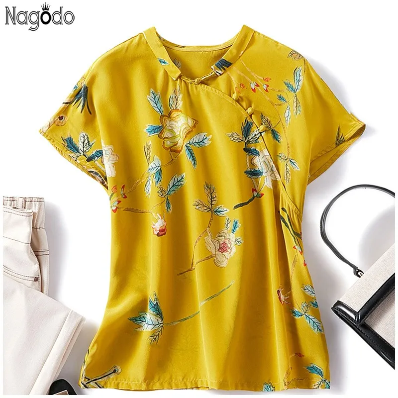 

Женская шелковая рубашка с цветами и желтыми пуговицами, лето 2020