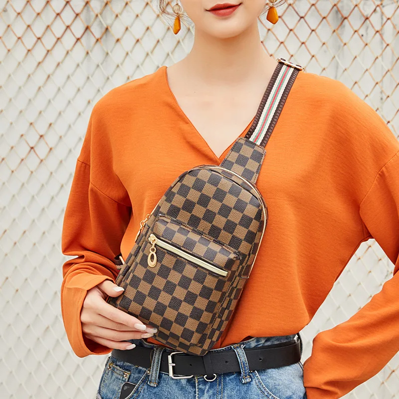 

Fashionable and versatile women's bag 2021 New Retro Plaid printed chest bag personalized zero wallet one shoulder handbag