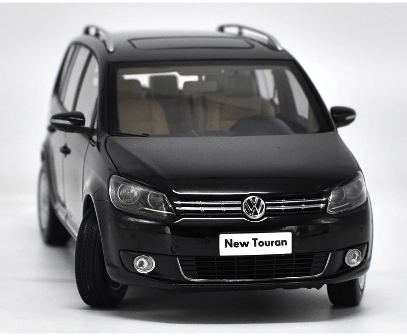 Оригинальный авторизованный подлинный масштаб 1:18 игрушечный автомобиль из