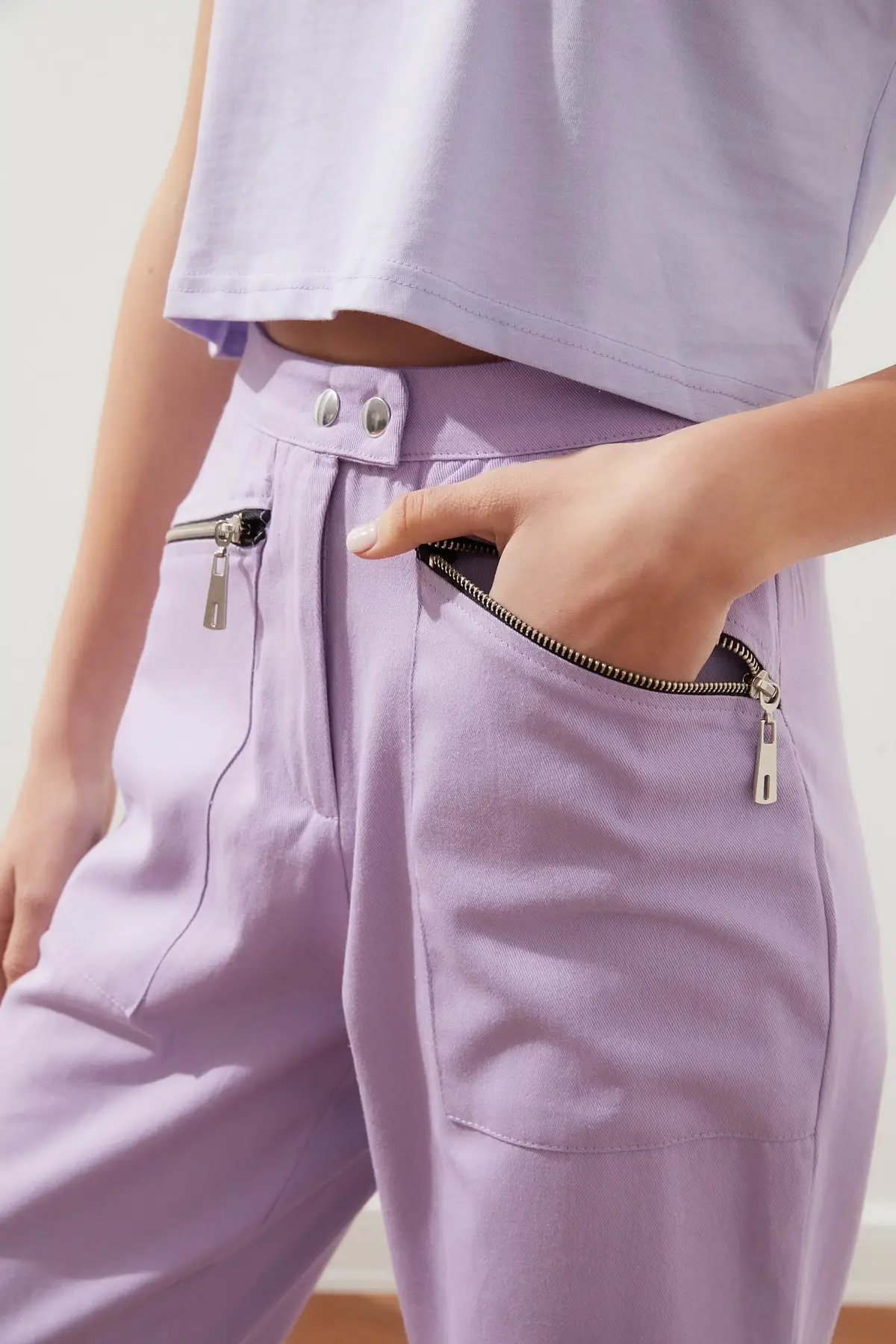 

Trendyol Pocket Detail Pants TWOSS21PL0280