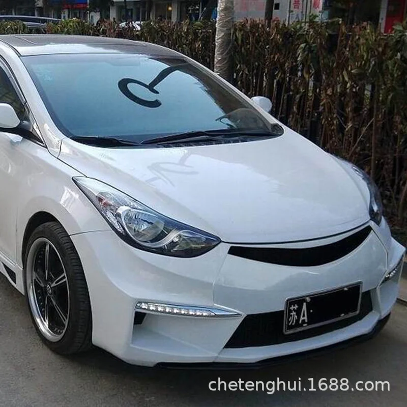 

Костюм для заправки Langdong, передняя и задняя боковые юбки с большим корпусом. Имеет высокую посадку