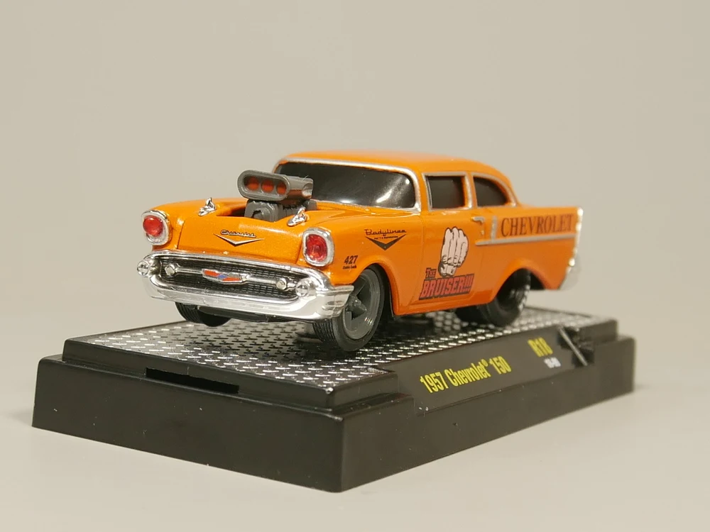 M2 1:64 1957 Chevrolet 150 бутик игрушечный автомобиль из сплава для детей Детские игрушки