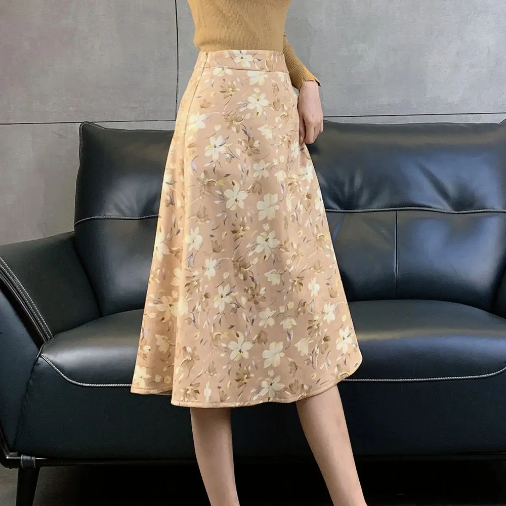 

Women 2021 Autumn Winter Suede High Waist Midi Skirt Vintage Floral Print Skirt Ladies Pleated A Line Skirt Saia Femininas A493
