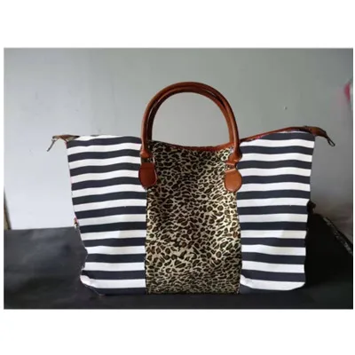 Женская большая камуфляжная спортивная сумка дорожный чемоданчик с леопардовым