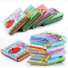 Книга тканевая с мультяшными животными на английском языке