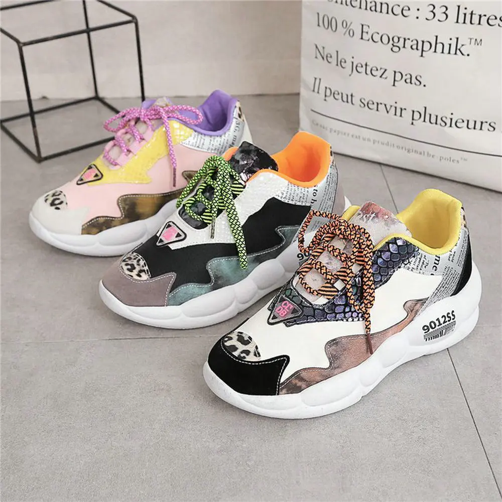 

Новые женские весенние туфли в Корейском стиле с леопардовым принтом для папы, большие размеры 36-42, модная повседневная обувь, женская обувь...