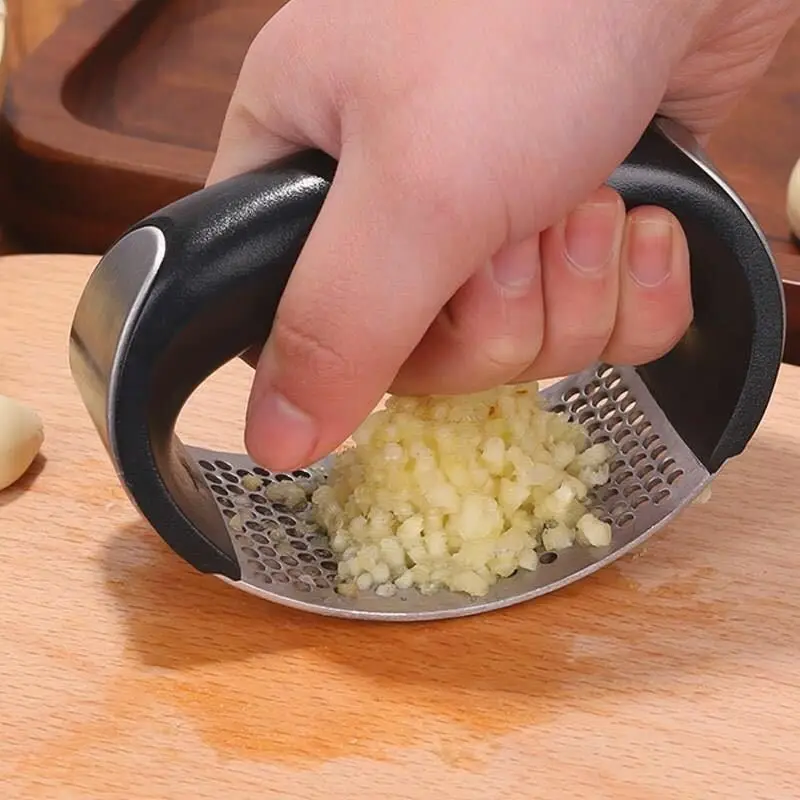 

Stainless Steel Garlic Press Manual Garlic Mincer Chopping Garlic Tools Vegetable And Fruit Grinder Kitchen Gadgets Accessories