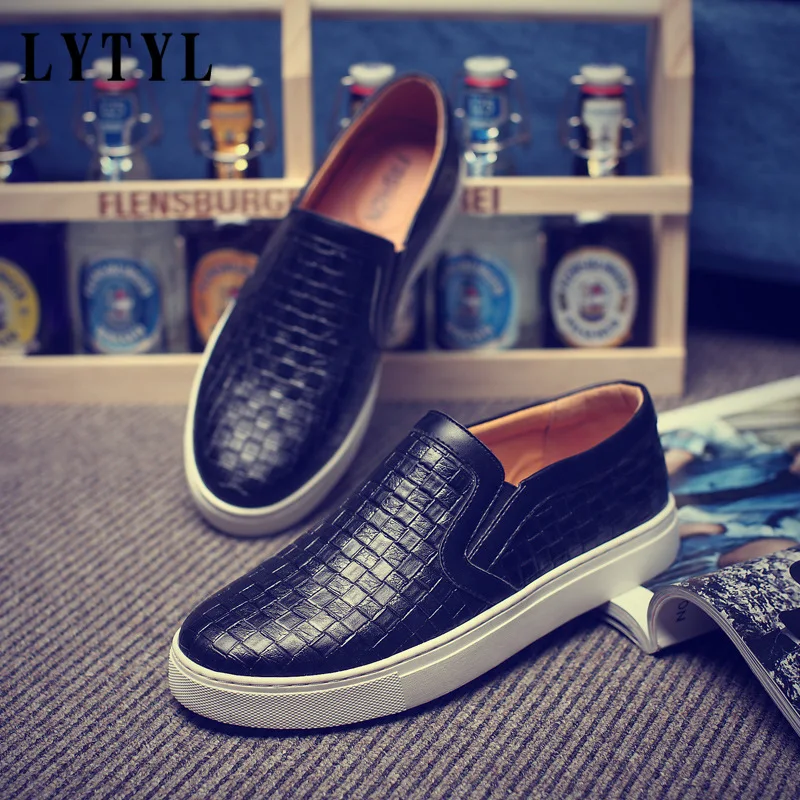 

QWEDF Big Size Men PU Leather Shoes Slip On Black Shoes Real Leather Loafers Mens Moccasins Shoes Italian Designer Shoes B20-258
