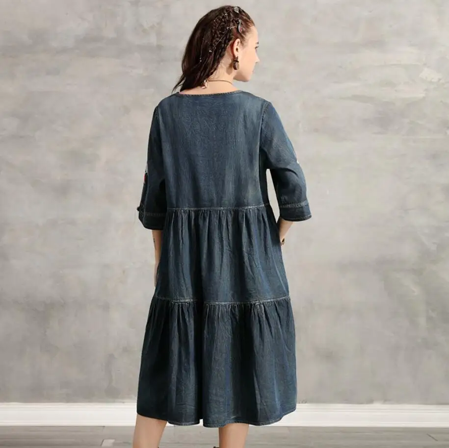 

2020 Spring Women Vintage Denim Dress Sexy V-Neck Half Sleeve Floral Embroidery loose dress Vestidos a1316