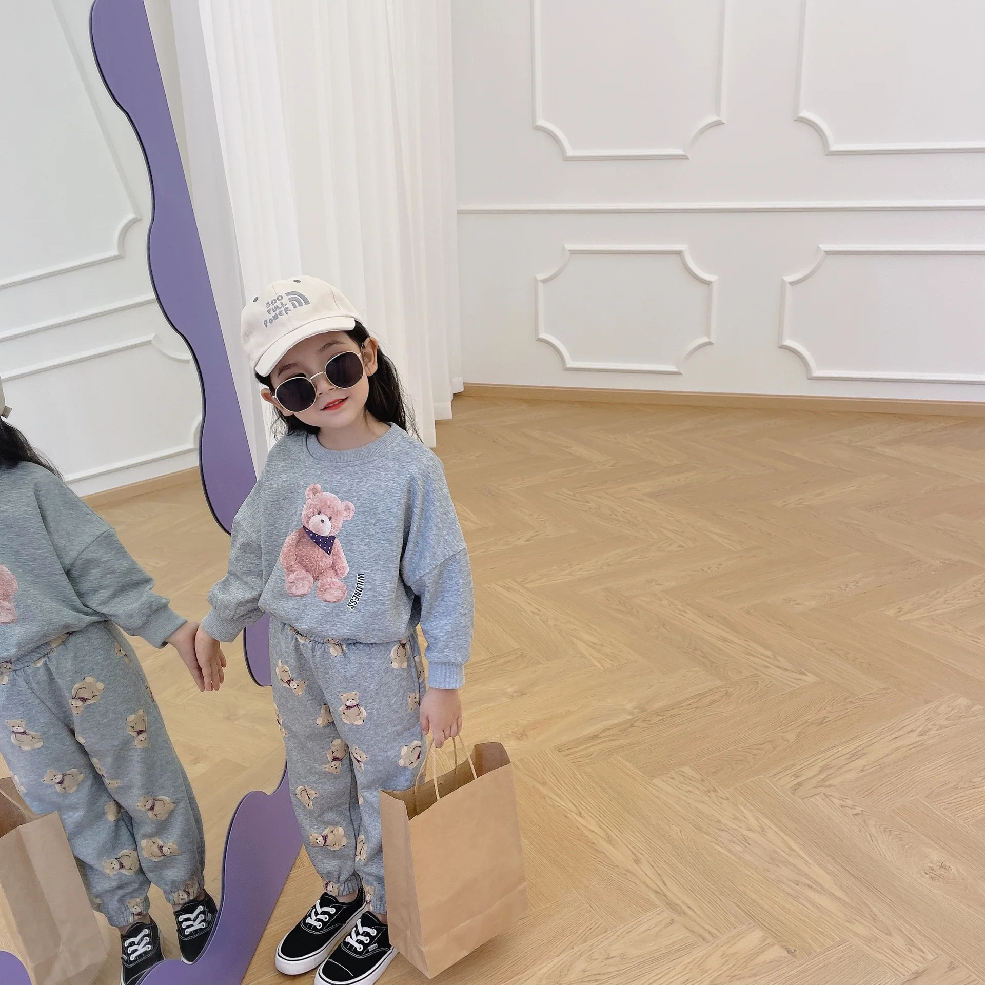 

Girls Autumn Suit Children's Round Neck Long-sleeved Cartoon Printed Blouse + Casual Sports Trousers Two-piece Suit Kids Set