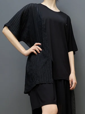 Большая Асимметричная футболка с разрезом вертикальной полоской прошитая