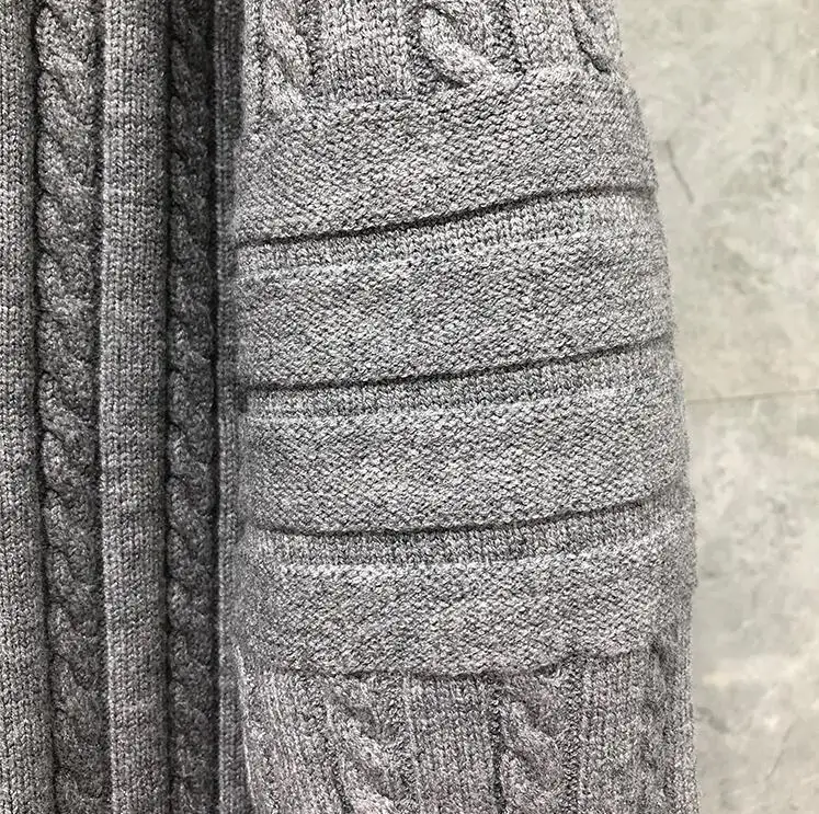 

2021 Fashion TB THOM Brand Sweaters Men Slim Fit O-Neck Pullovers Clothing Striped Wool Cotton Solid Thick Winter Casual Coat